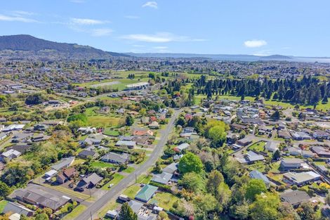 Photo of property in 20 Utuhina Road, Springfield, Rotorua, 3015