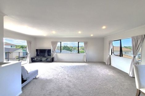Photo of property in 38b Bay Street, Red Beach, 0932