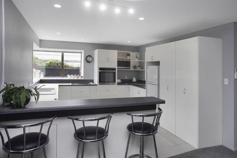 Photo of property in 1/537 Cranford Street, Redwood, Christchurch, 8051