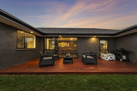 Photo of property in 74 Stationmasters Way, Prebbleton, 7604