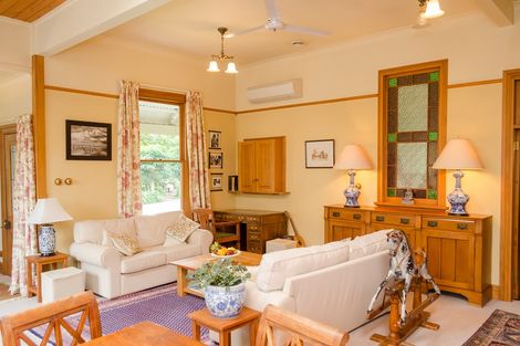 Photo of property in 8 Hilton Road, Carterton, 5713