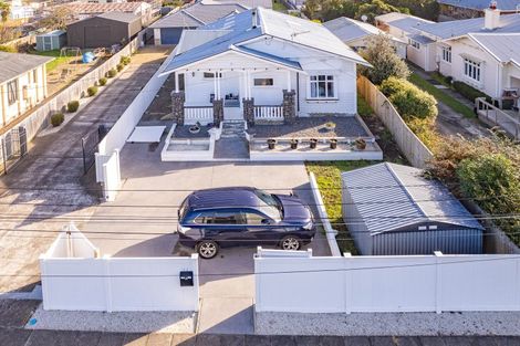 Photo of property in 3a Pharazyn Street, Gonville, Whanganui, 4500