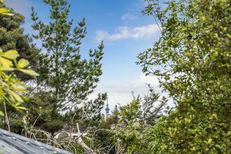 Photo of property in 1/57 James Evans Drive, Northcote, Auckland, 0627