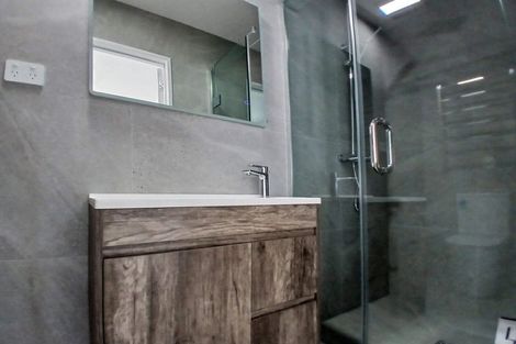 Photo of property in 9b Sari Place, Massey, Auckland, 0614