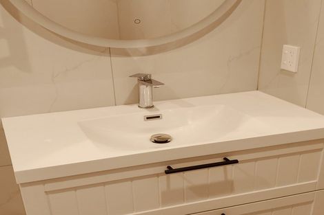 Photo of property in 2/30d John Sims Drive, Broadmeadows, Wellington, 6037