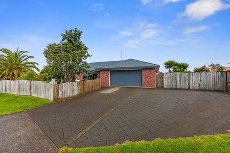 Photo of property in 1 Thoroughbred Place, Papamoa Beach, Papamoa, 3118