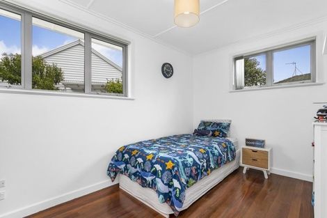 Photo of property in 1/331 Royal Road, Massey, Auckland, 0614