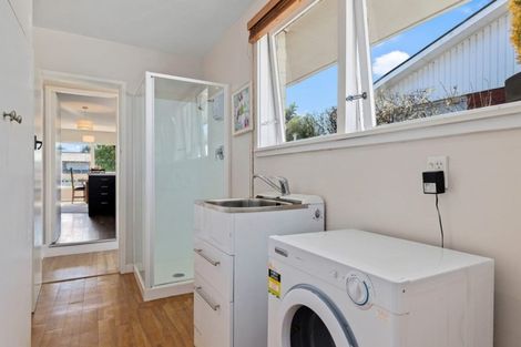 Photo of property in 1/19 Raxworthy Street, Ilam, Christchurch, 8041