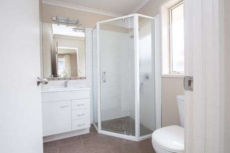 Photo of property in 10 Madison Street, Cambridge, 3434