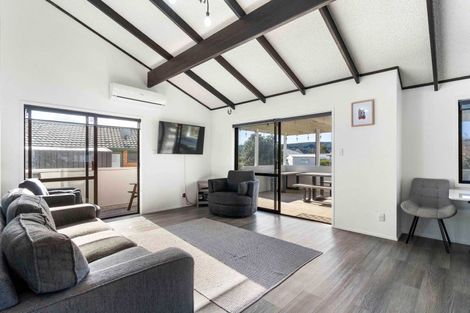 Photo of property in 113 Lorraine Place, Whangamata, 3620