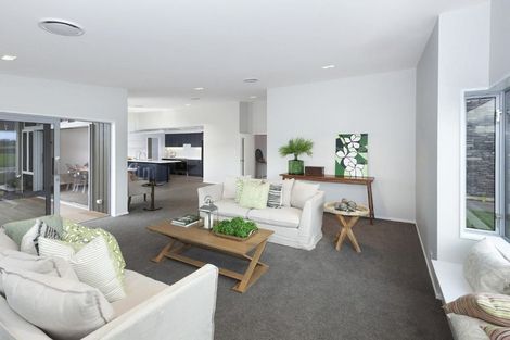 Photo of property in 5 Picadilly Avenue, Casebrook, Christchurch, 8051