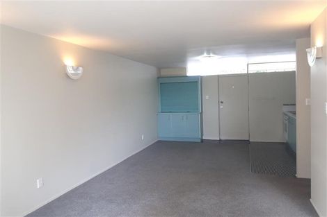 Photo of property in 17/67 Princes Street, Northcote Point, Auckland, 0627