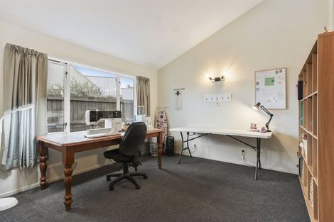 Photo of property in 25 Autumn Place, Mairehau, Christchurch, 8052