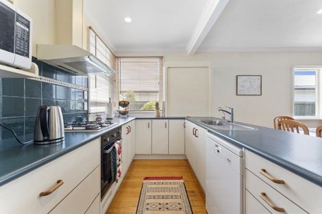 Photo of property in 10 Manuka Street, Hokowhitu, Palmerston North, 4410