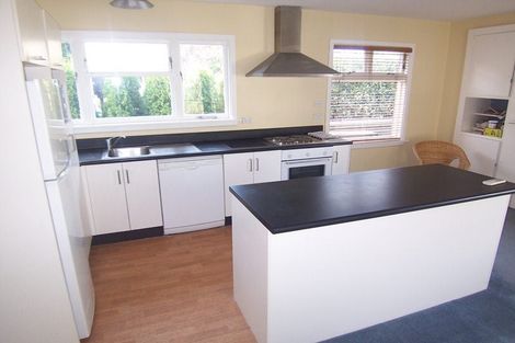 Photo of property in 3 Rochford Place, Bryndwr, Christchurch, 8052
