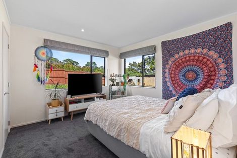 Photo of property in 15 Pounamu Avenue, Greenhithe, Auckland, 0632