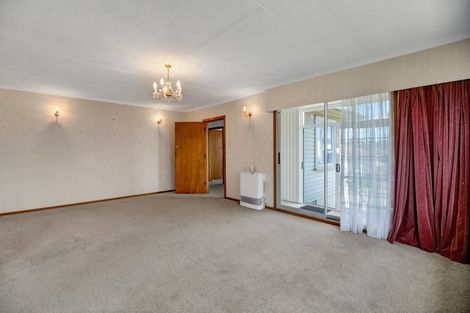 Photo of property in 8 Lydford Place, Spotswood, New Plymouth, 4310