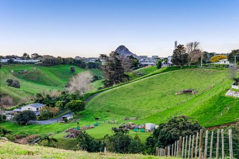 Photo of property in 36 Honeyfield Drive, Whalers Gate, New Plymouth, 4310