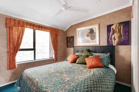 Photo of property in 26 Maddison Place, Welcome Bay, Tauranga, 3112