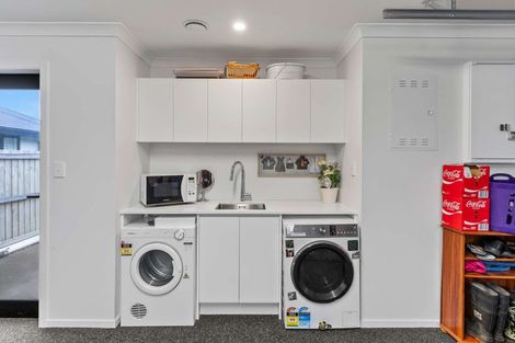 Photo of property in 8 Mcquillan Avenue, Woodend, 7610