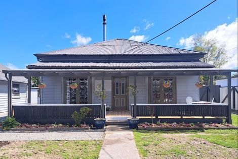 Photo of property in 40 Cox Street, Geraldine, 7930