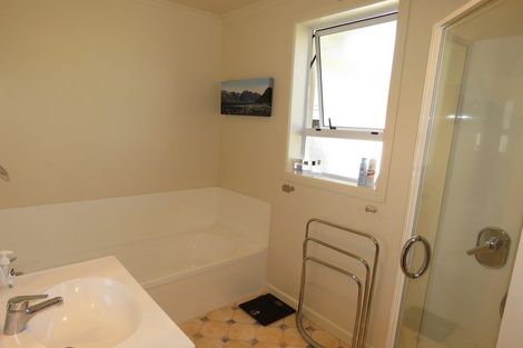 Photo of property in 77 Bainfield Road, Waikiwi, Invercargill, 9810