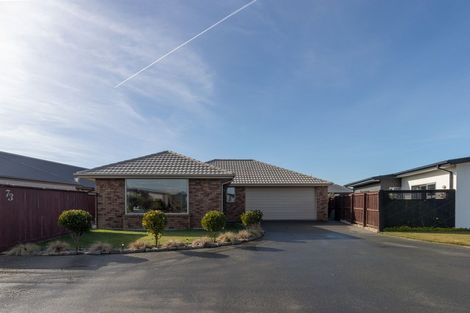 Photo of property in 73 Rannoch Drive, Broomfield, Christchurch, 8042