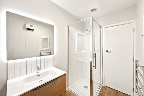 Photo of property in 39 Hills Road, Edgeware, Christchurch, 8013