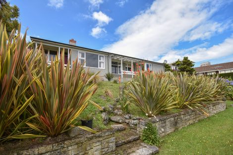 Photo of property in 17 Jeffery Street, Andersons Bay, Dunedin, 9013