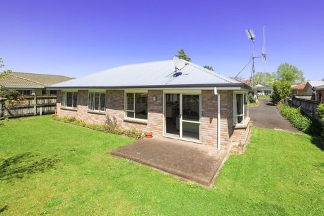 Photo of property in 30a Taylor Terrace, St Andrews, Hamilton, 3200