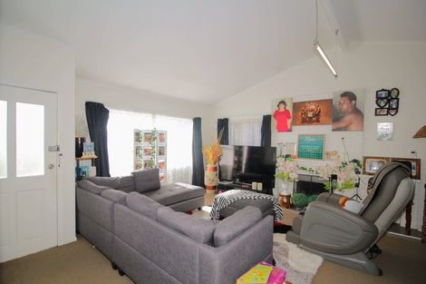 Photo of property in 4/94 Pah Road, Papatoetoe, Auckland, 2025