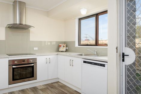 Photo of property in 1/2 Sievwright Lane, Whataupoko, Gisborne, 4010