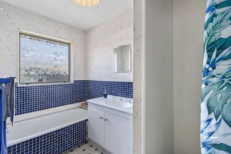 Photo of property in 1/17 Tamarisk Place, Parklands, Christchurch, 8083