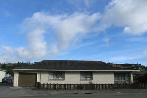 Photo of property in 16 Montgomery Street, Stokes Valley, Lower Hutt, 5019