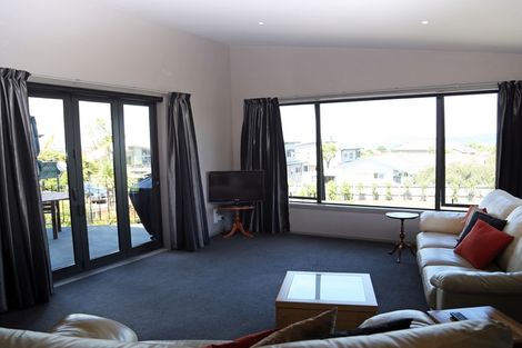 Photo of property in 7 Gillies Avenue, Taupo, 3330