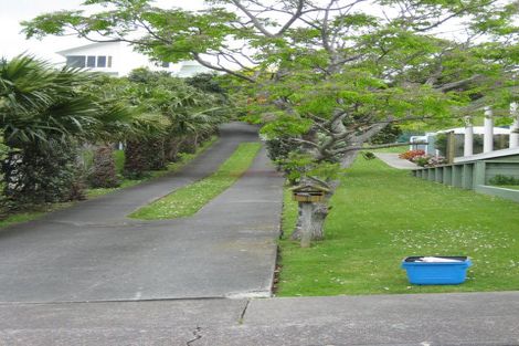 Photo of property in 11 Siesta Terrace, Gulf Harbour, Whangaparaoa, 0930