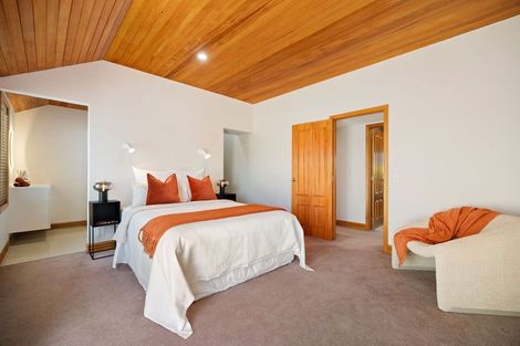 Photo of property in 732 Peninsula Road, Kelvin Heights, Queenstown, 9300