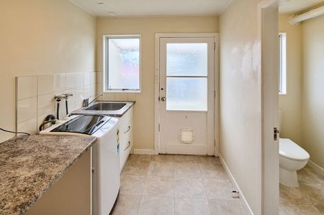 Photo of property in 14 Ardal Grove, Tirohanga, Lower Hutt, 5010