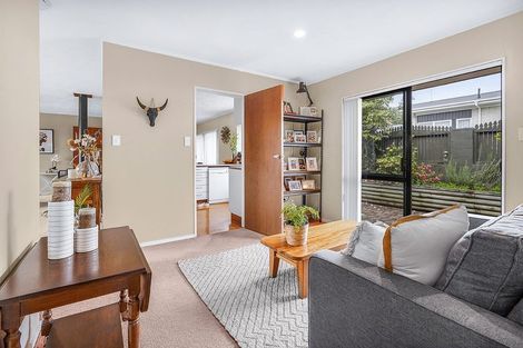 Photo of property in 21 Leyton Place, Nawton, Hamilton, 3200