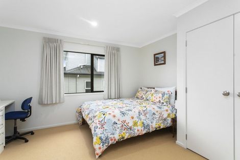 Photo of property in 26a Niccol Avenue, Narrow Neck, Auckland, 0624