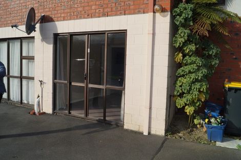 Photo of property in 17 Argyle Street, Mornington, Dunedin, 9011