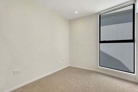 Photo of property in 1/2 Riversdale Road, Avondale, Auckland, 1026