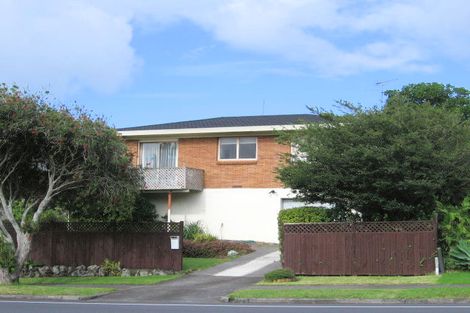 Photo of property in 2/28 Prince Regent Drive, Half Moon Bay, Auckland, 2012