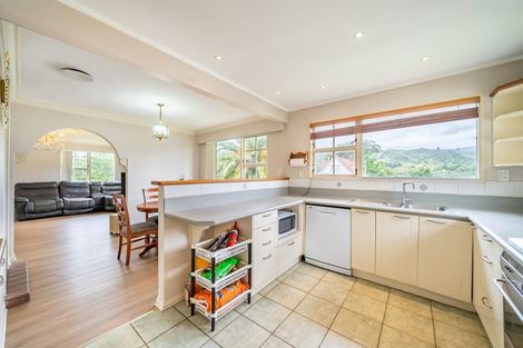 Photo of property in 53 Mcgowan Road, Wainuiomata, Lower Hutt, 5014