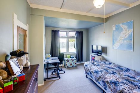 Photo of property in 1213 Caroline Road, Mayfair, Hastings, 4122