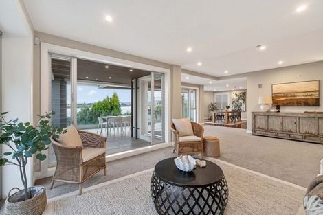 Photo of property in 1/14 First Avenue, Avenues, Whangarei, 0110