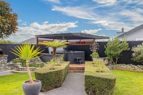 Photo of property in 409 Breezes Road, Aranui, Christchurch, 8061