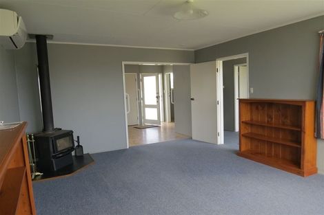 Photo of property in 32 Heather Street, Levin, 5510
