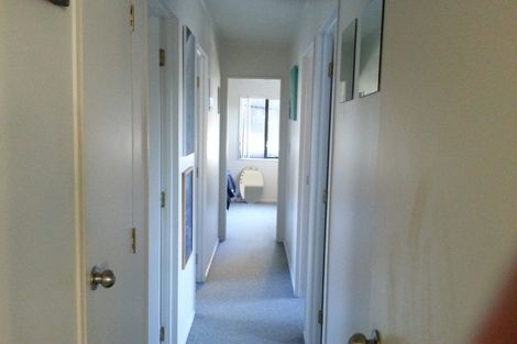 Photo of property in 26 Blueridge Close, Sunnyvale, Auckland, 0612