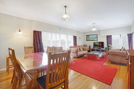 Photo of property in 1/9 Sheehan Road, Te Atatu South, Auckland, 0610